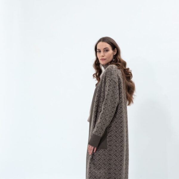 Cardigan Long with White logo in Taupe