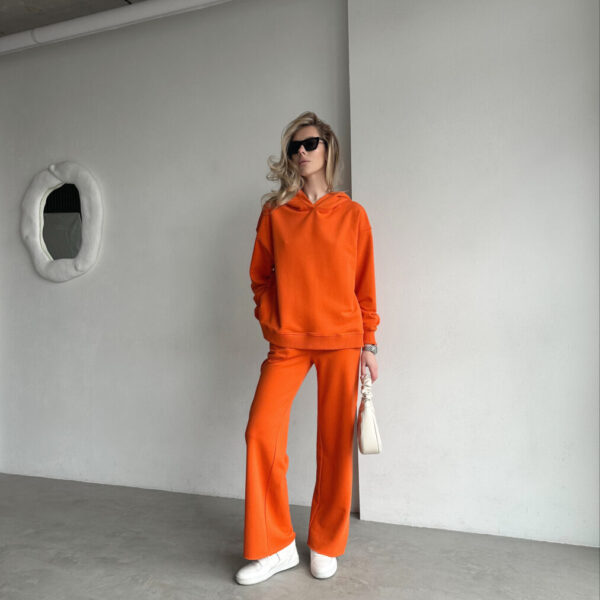 Sport Suit in Orange