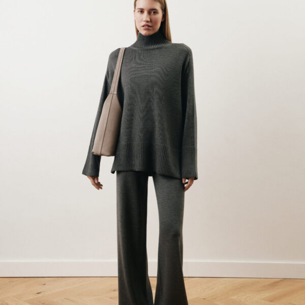 Graphite Merino Wool Set Graphite Merino Wool Set