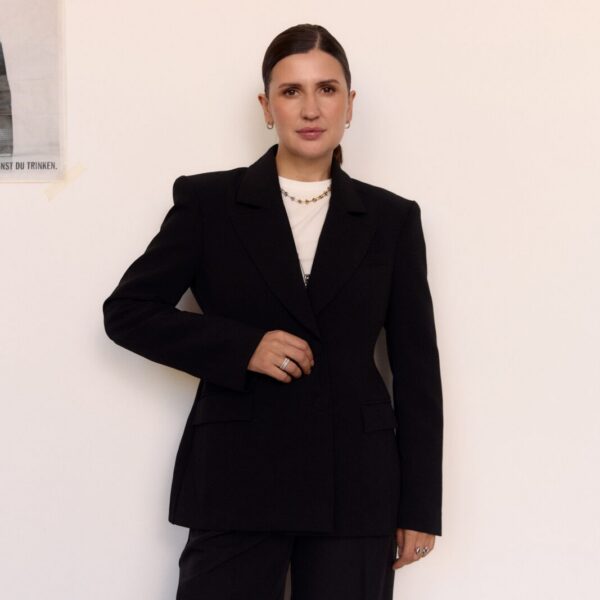 Black Tailored Blazer