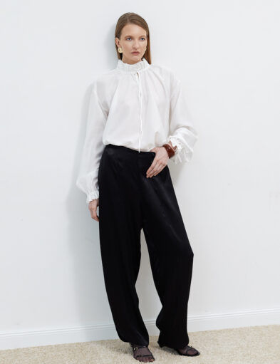 Black Pants Iraro