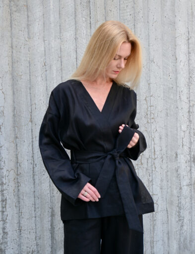 Black Linen Kimono
