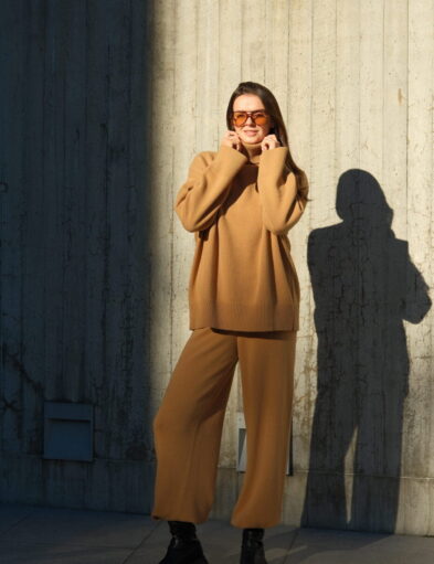 Sand Knitted Wool Set